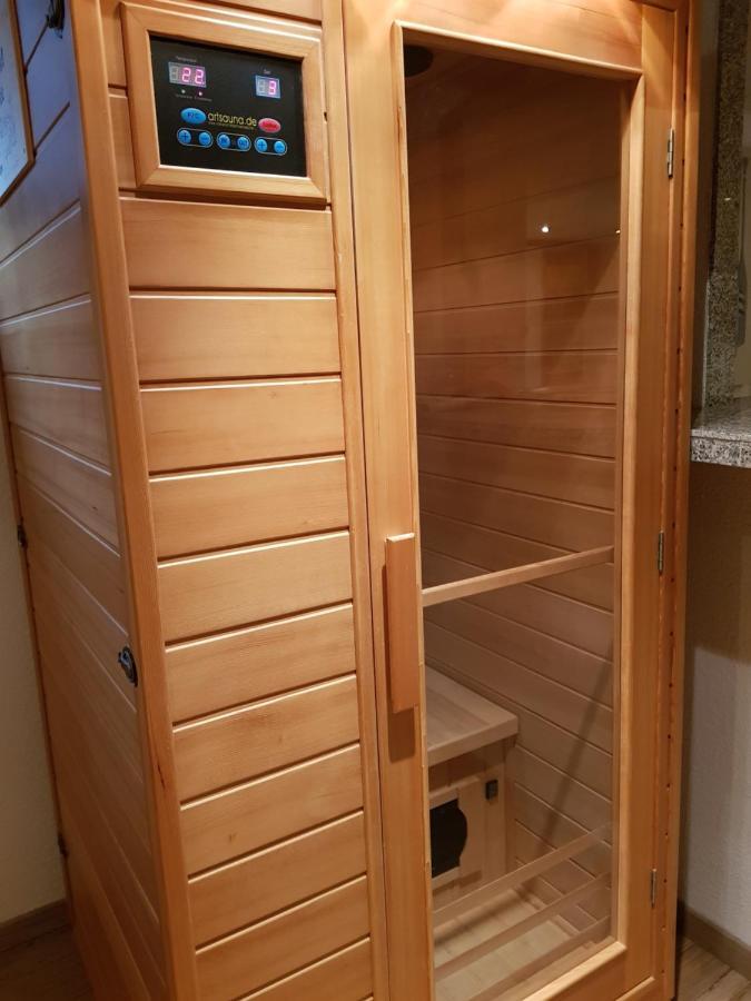 4 Sterne Souterrain Apartment Alt-Mariendorf เบอร์ลิน ภายนอก รูปภาพ
